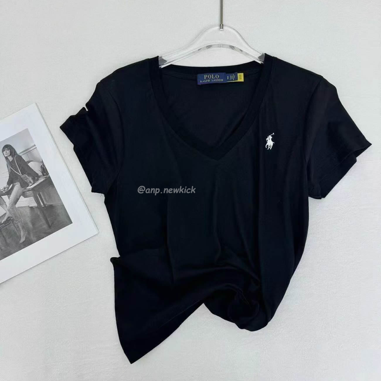 Ralph Lauren Classic Pony Womens V Neck Short Sleeved T Shirt (9) - www.newkick.vip